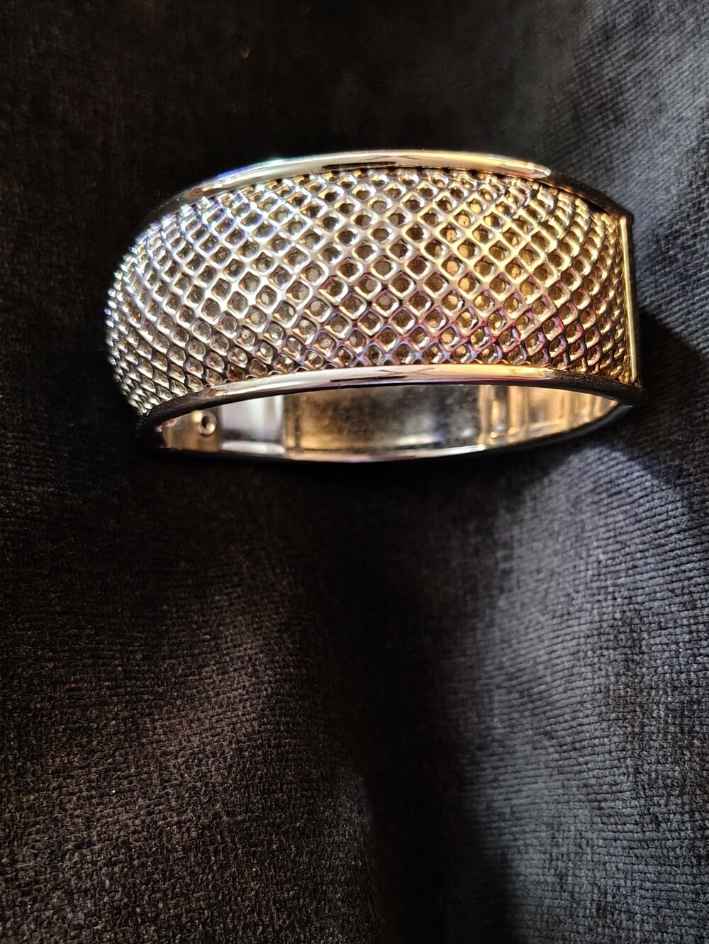Vtg. Sarah Coventry "Cosmopolitan" Mesh Bracelet